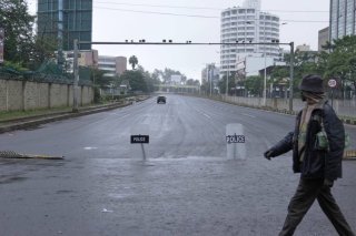 Les rues de la capitale kenyane ont été vidées en prévision d'une manifestation antigouvernementale. KEYSTONE/AP/BRIAN INGANGA